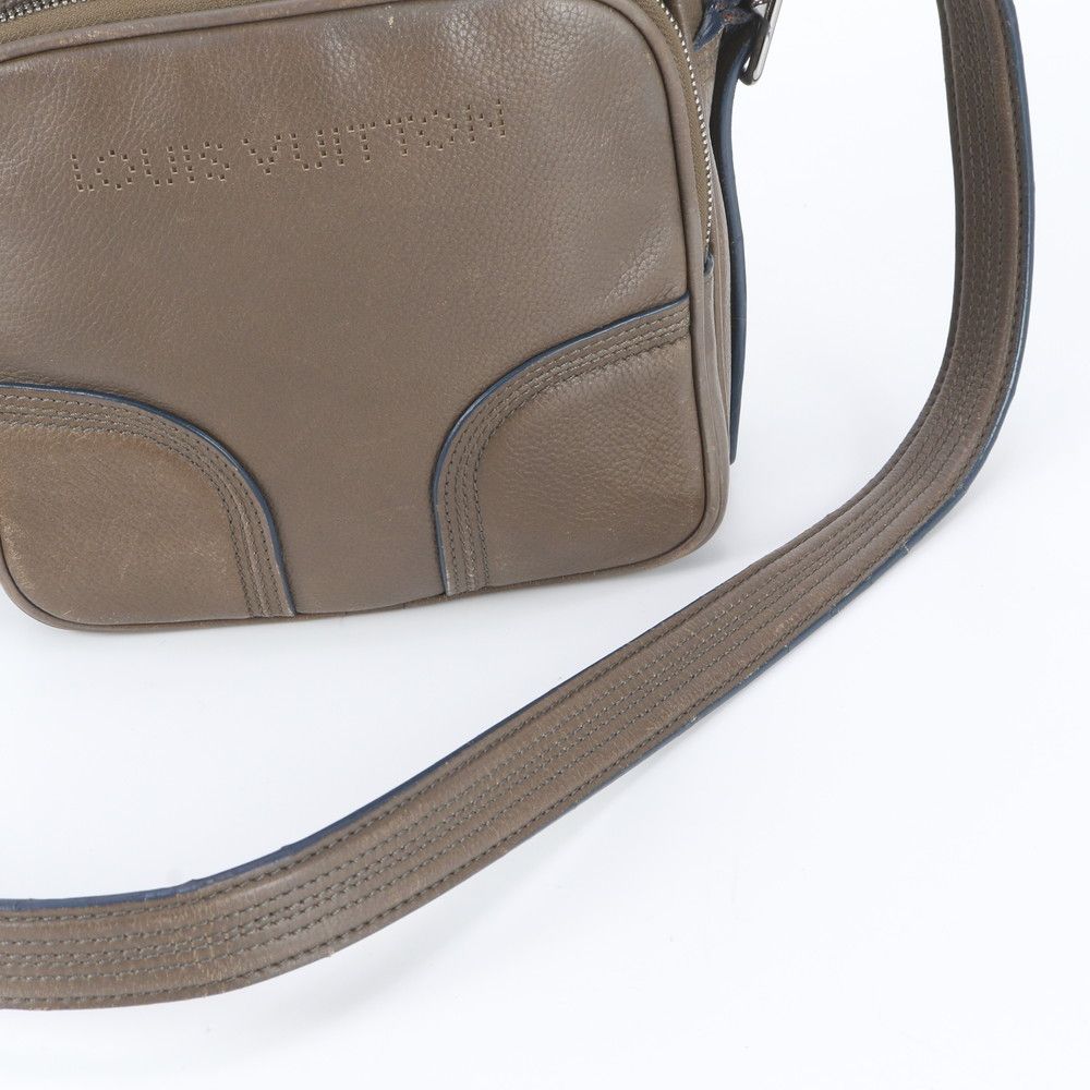 Louis Vuitton Cuir Bequia Trotteur Leather Shoulder Bag Crossbody Messenger — view 2