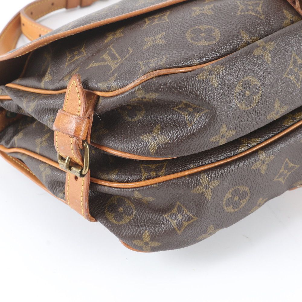 Louis Vuitton Monogram Saumur 30 Leather Shoulder Bag Crossbody Messenger — view 5