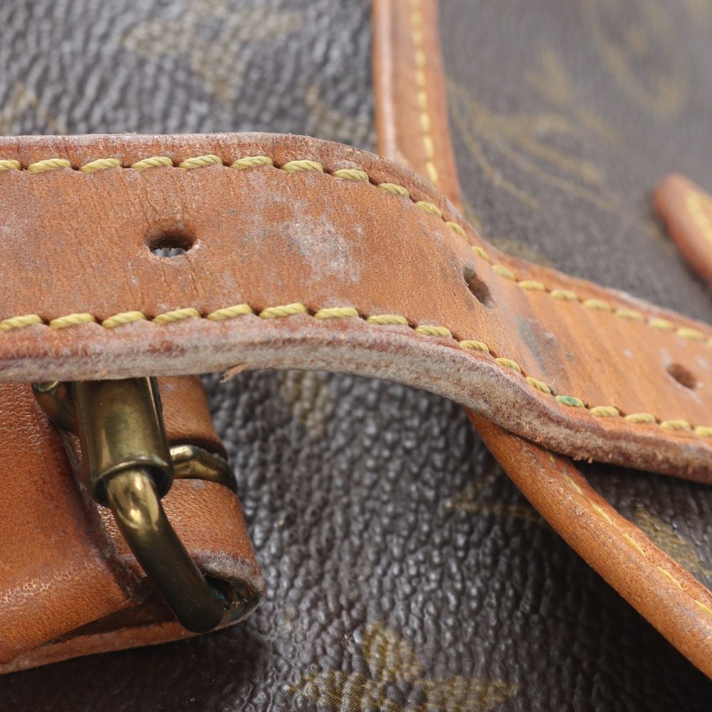 Louis Vuitton Monogram Saumur 30 Leather Shoulder Bag Crossbody Messenger — view 9