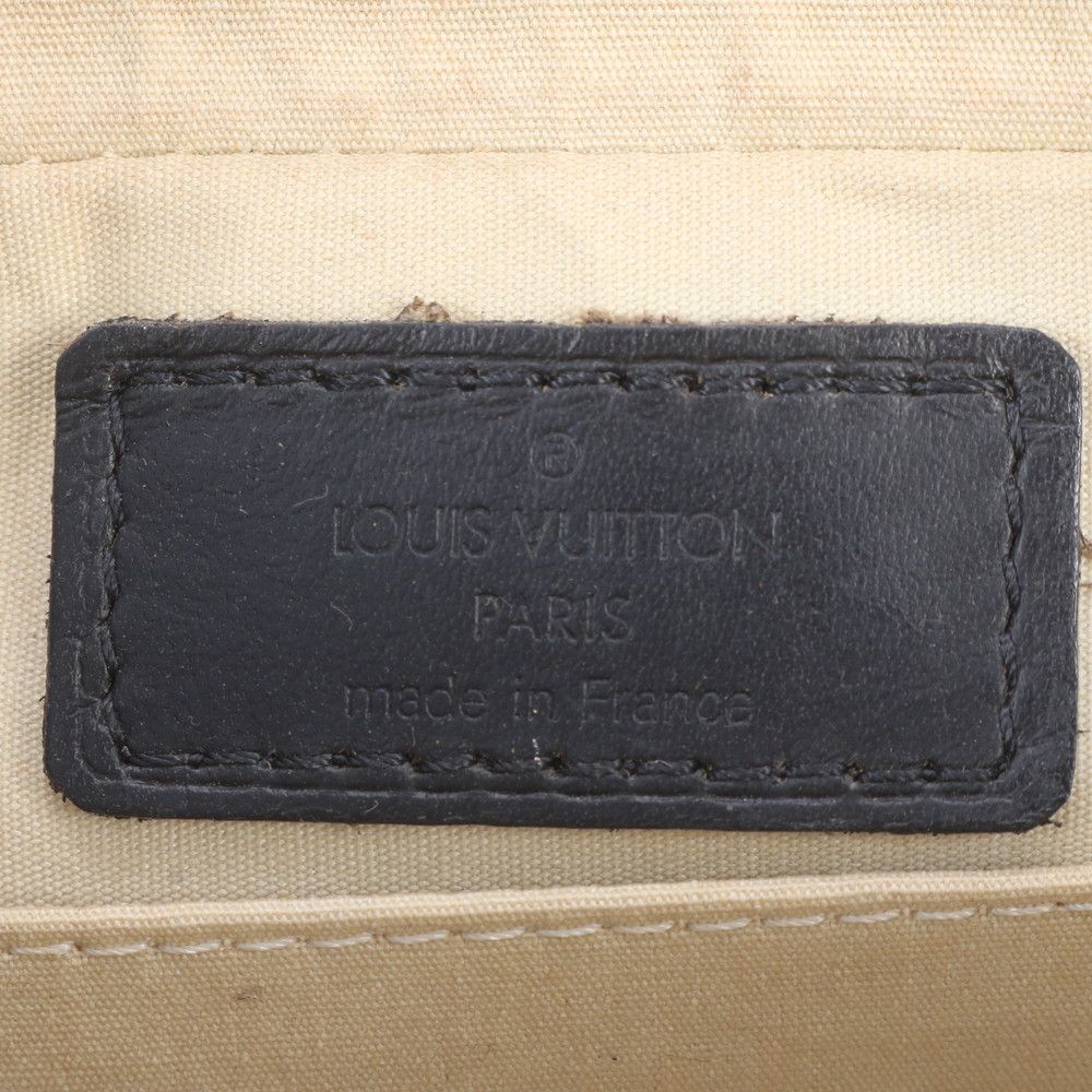 Louis Vuitton Monogram Mini Juliette MM Navy Leather Shoulder Bag Crossbody — view 8
