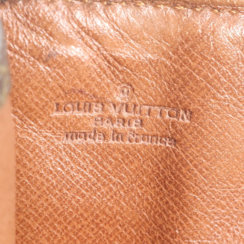 Louis Vuitton Monogram Poche Document Leather Clutch Pouch — view 8