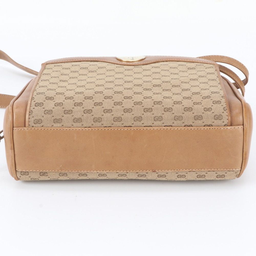 Gucci Vintage Micro GG Leather Canvas Shoulder Bag Crossbody — view 6