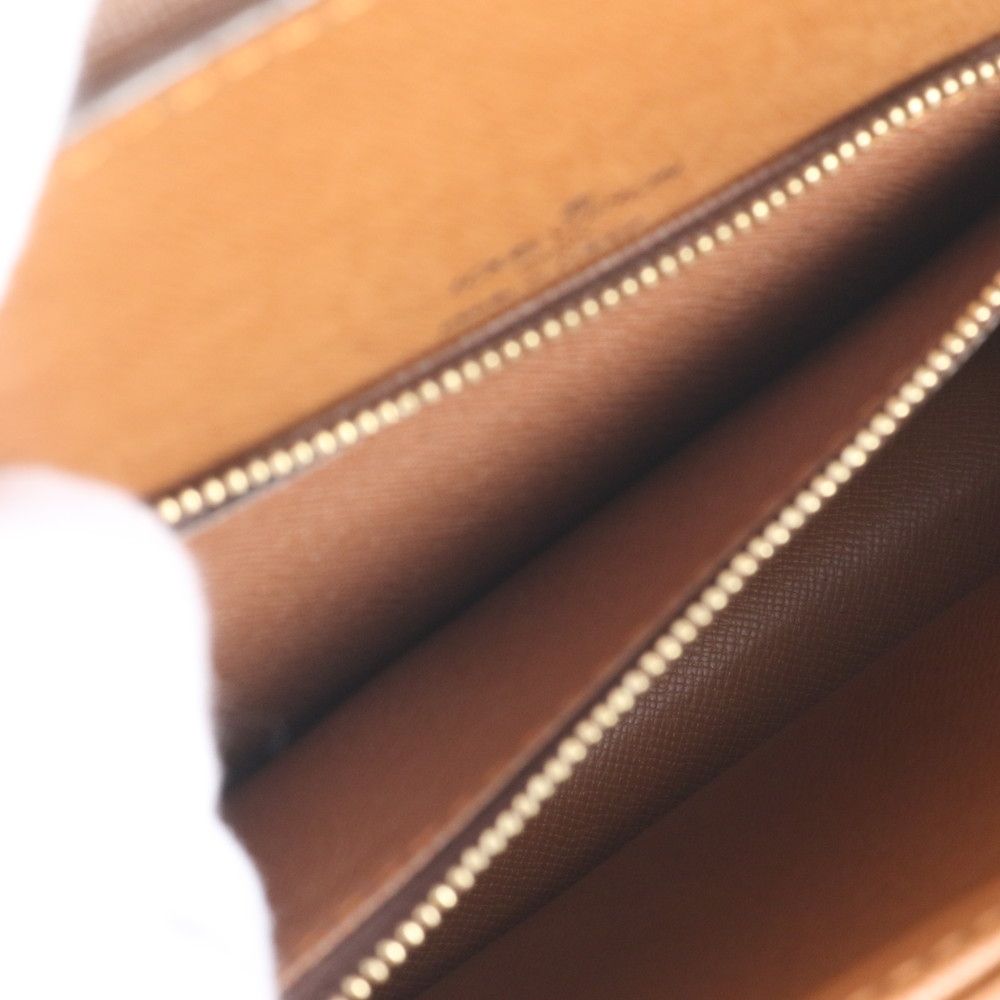 Louis Vuitton Monogram Courcel Leather Shoulder Bag Crossbody — view 8