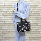Louis Vuitton Petit Palais PM Bicolor Monogram Empreinte Shoulder Bag Black — view 2