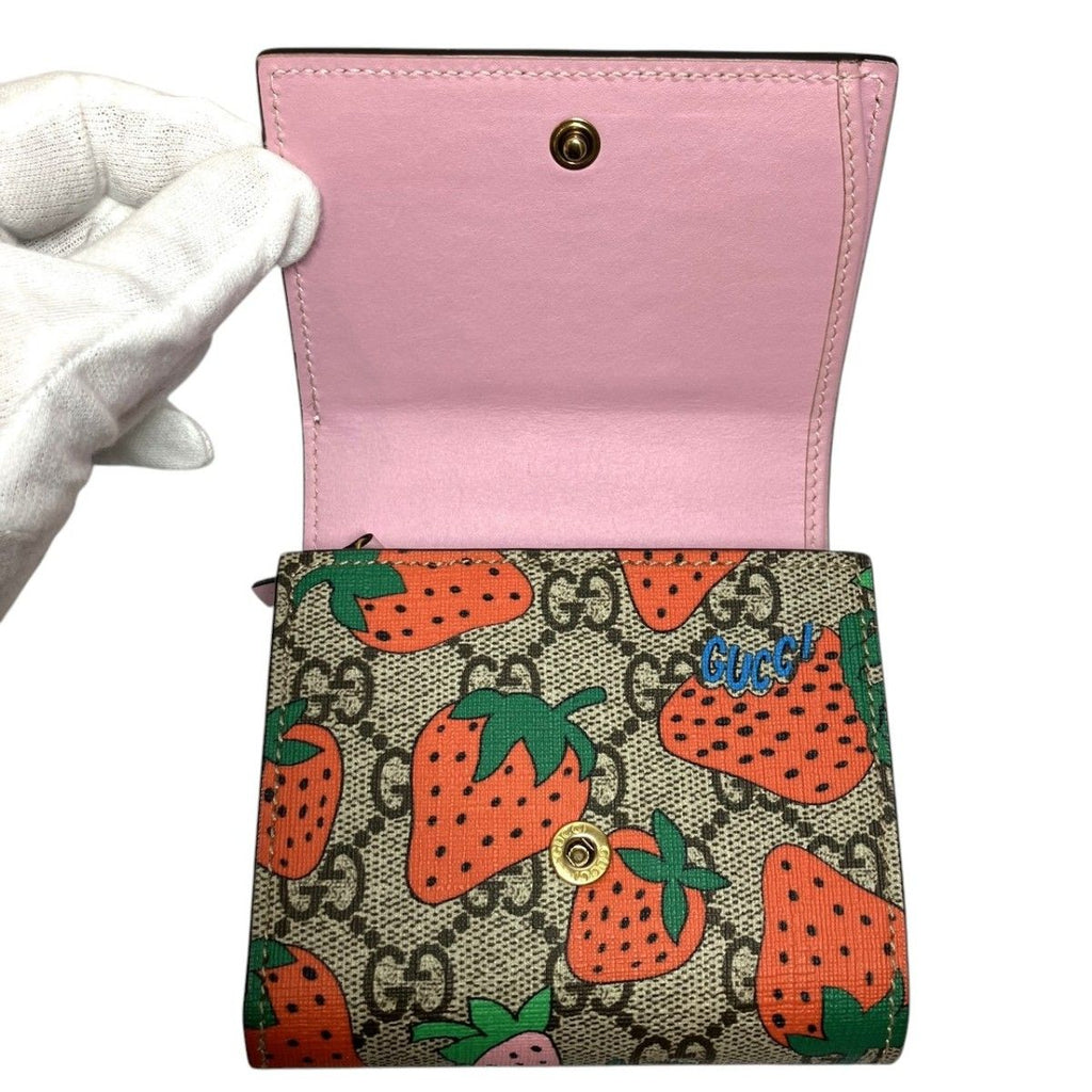 Gucci Strawberry GG Supreme Bifold Wallet Leather