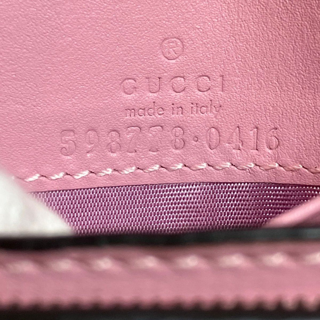 Gucci Strawberry GG Supreme Bifold Wallet Leather