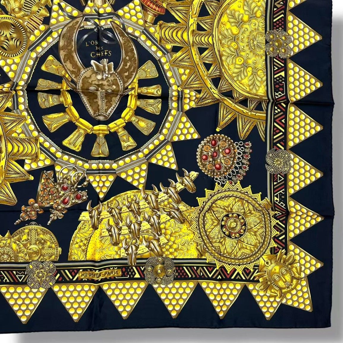 Hermes Scarf Silk L'or Des Chefs Chieftain's Gold Black — view 6