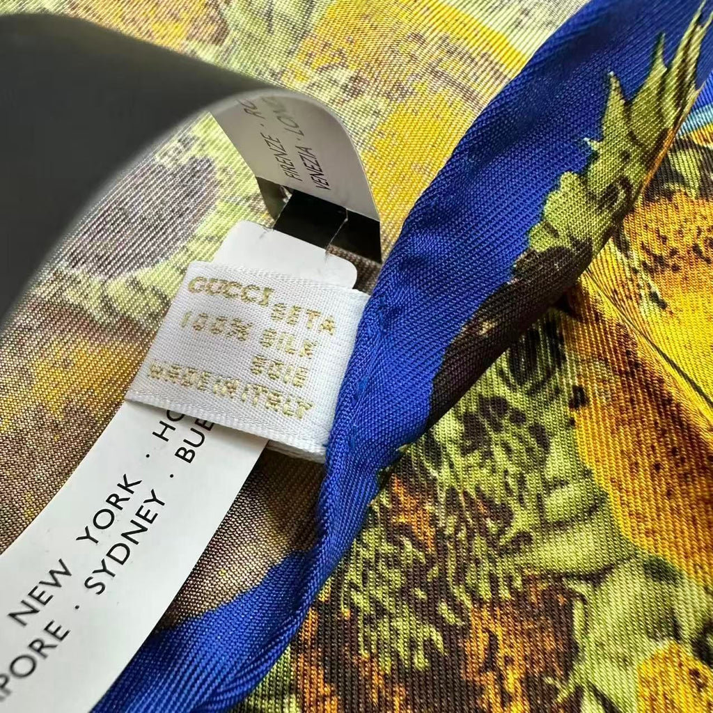Gucci Scarf Large Silk Sunflower Vase Blue — view 9
