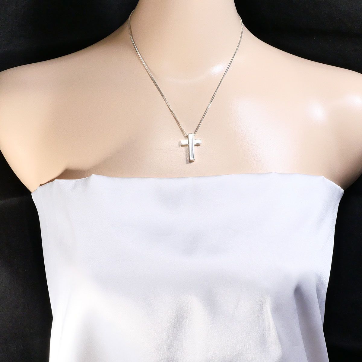 Gucci 925 Sterling Silver Necklace 41