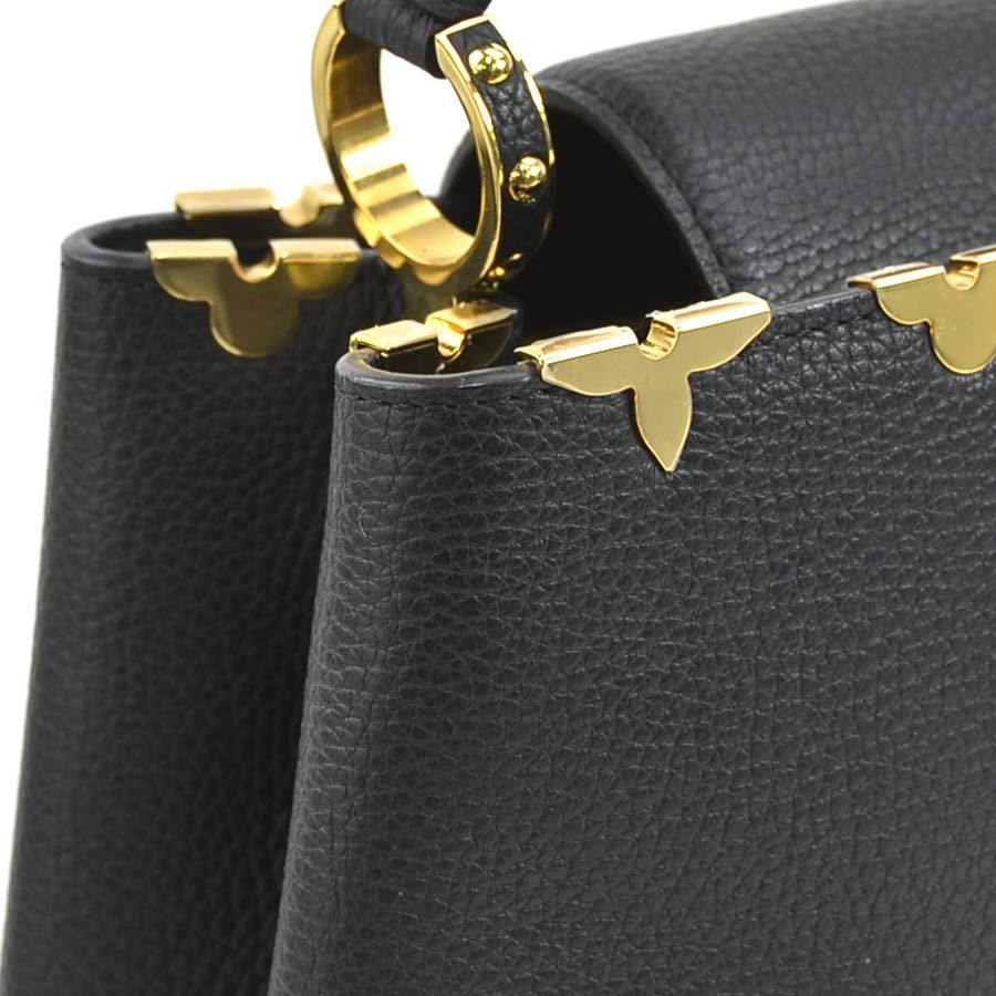 Louis Vuitton Shoulder Bag Capucines MM — view 6