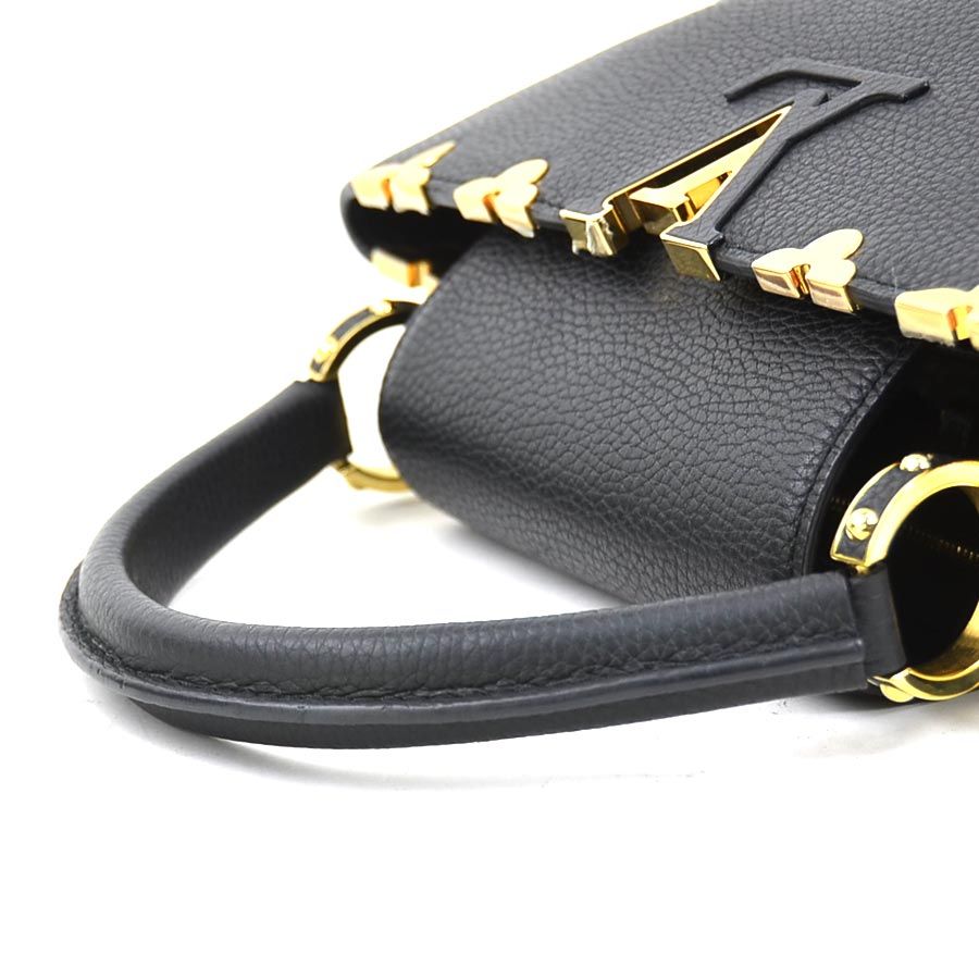 Louis Vuitton Shoulder Bag Capucines MM — view 8