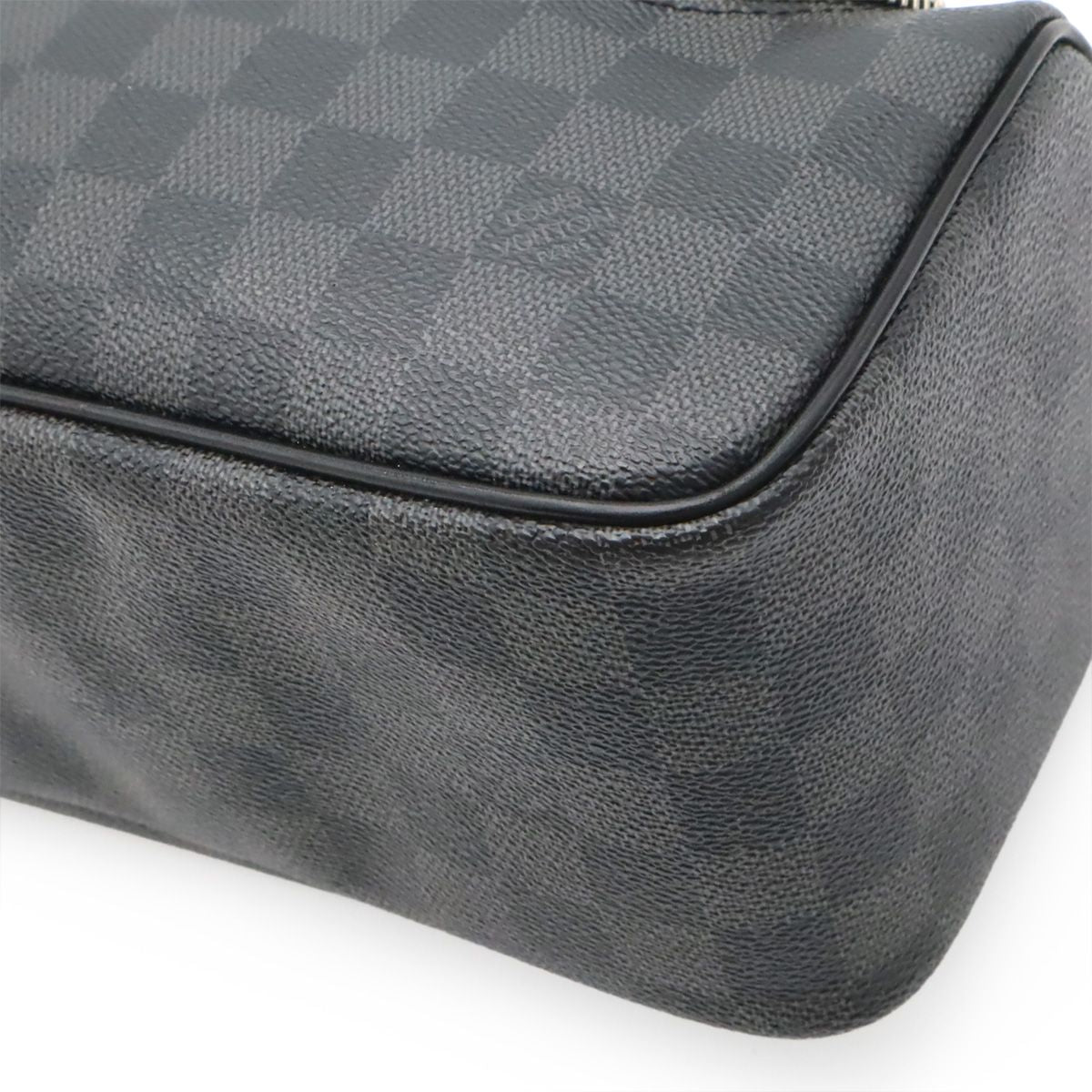 Louis Vuitton Damier Graphite Toilet Pouch Travel Clutch Handbag — view 3