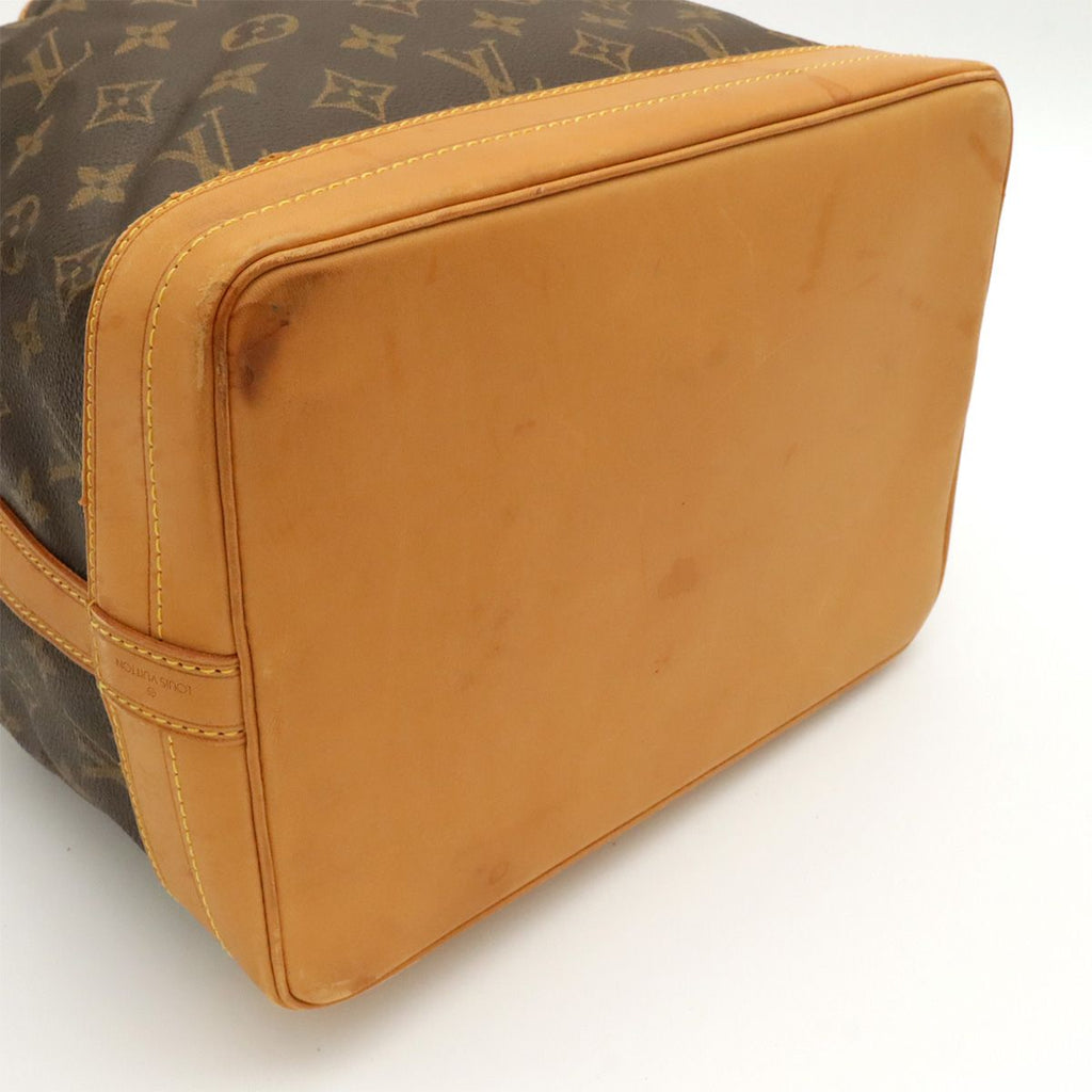 Louis Vuitton Monogram Noe Shoulder Bag Semi Drawstring — view 3