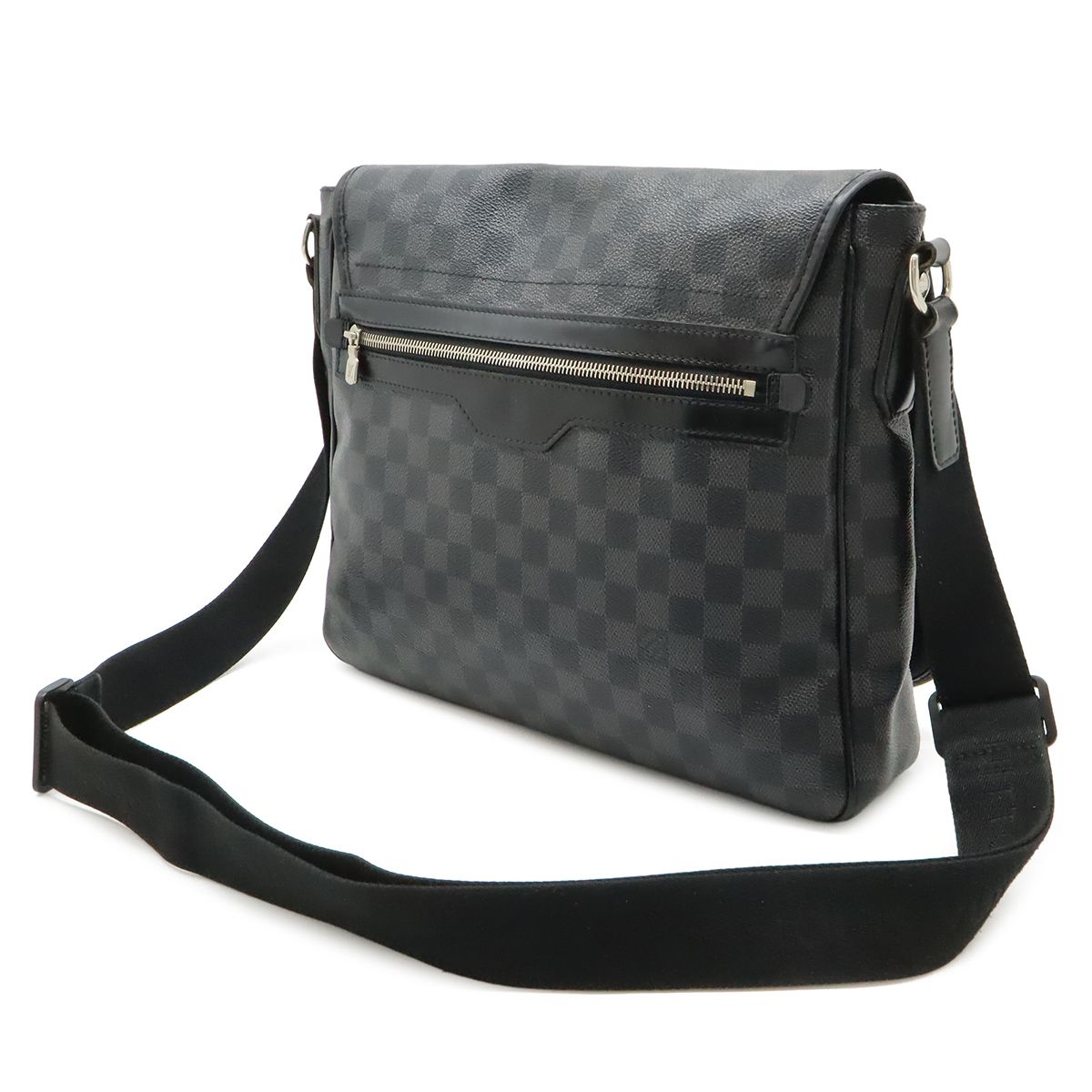 Louis Vuitton Damier Graphite Daniel MM Messenger Bag — view 2