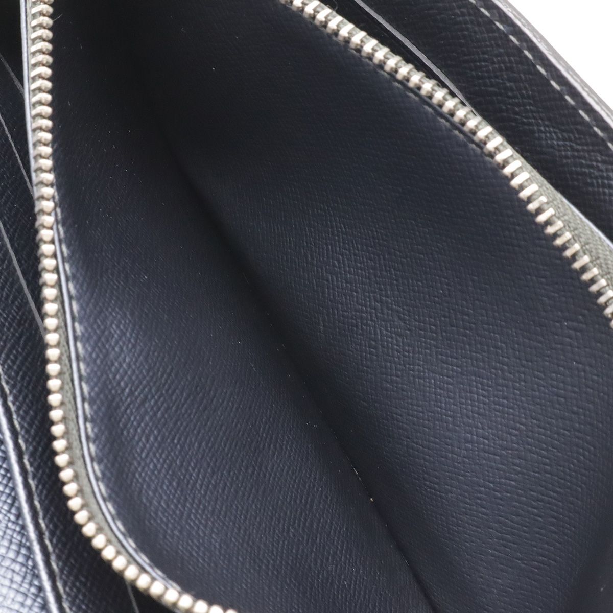 Louis Vuitton Epi Portefeuille Sarah Bifold Wallet Anthracitna Cles Metallic — view 6