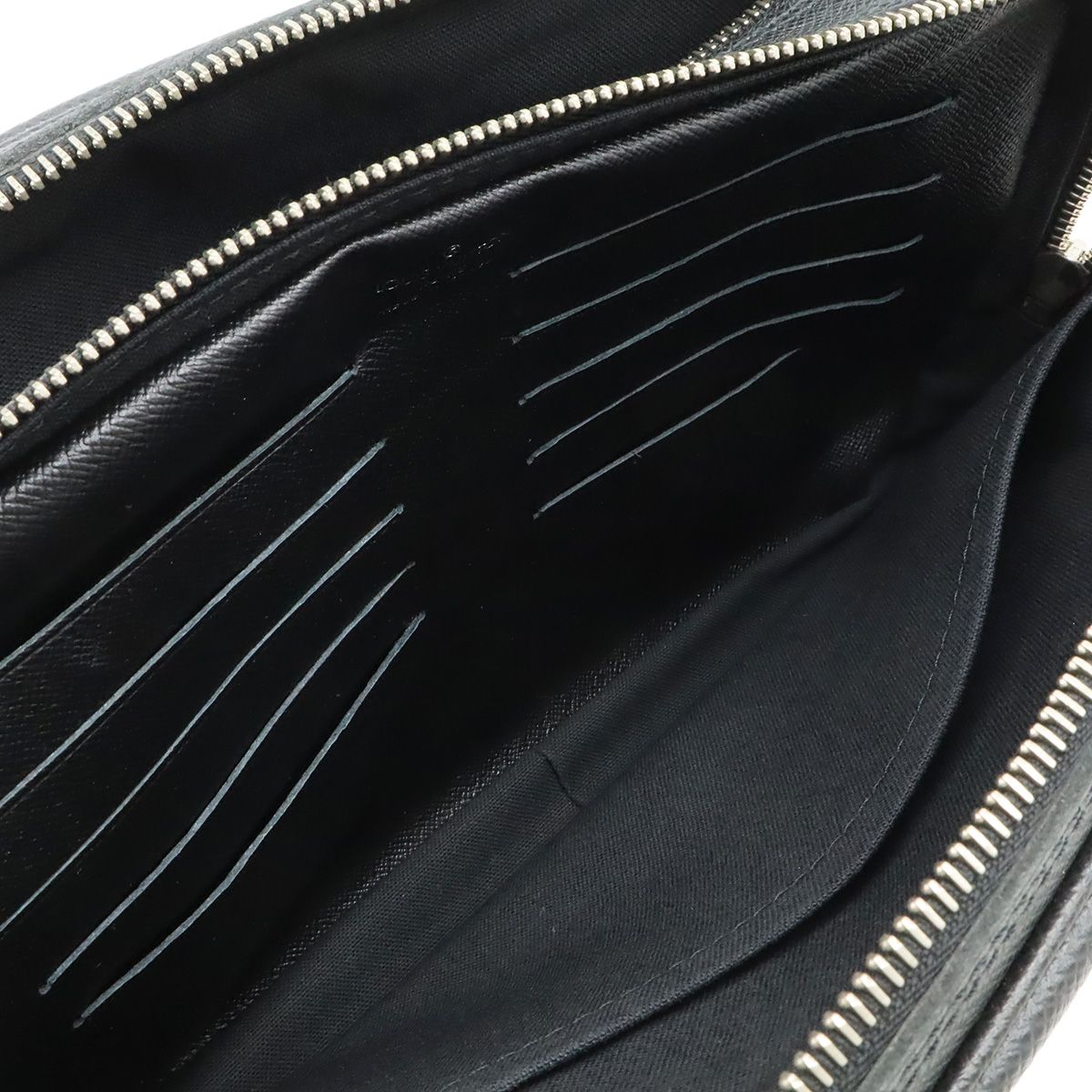 Louis Vuitton Taiga Pavel Clutch Leather Ardoise Black Silver — view 6
