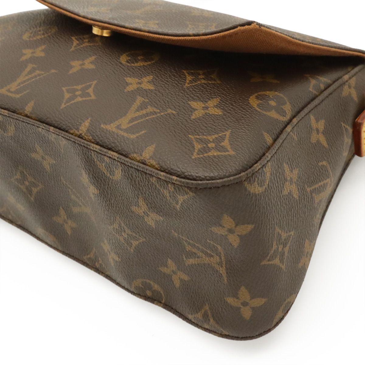 Louis Vuitton Monogram Mini Looping Shoulder Bag — view 3