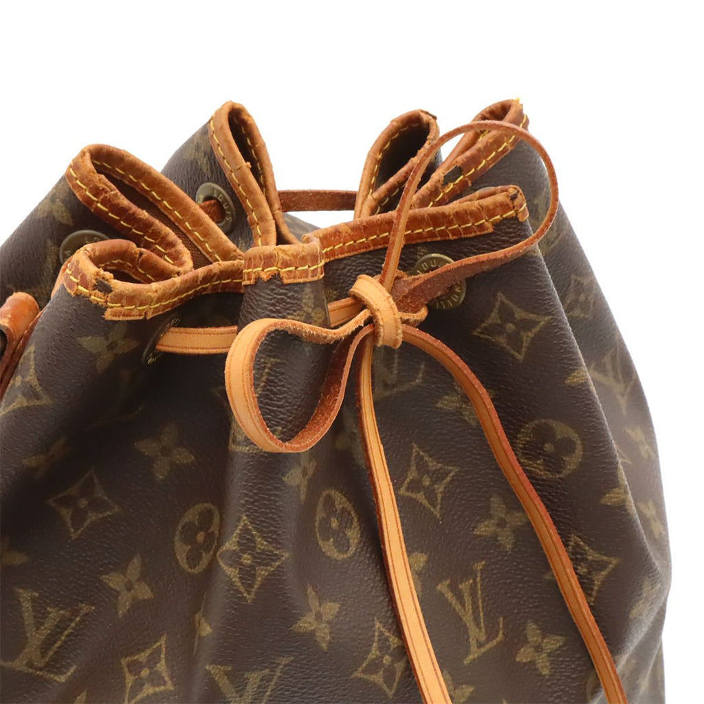 Louis Vuitton Monogram Petit Noe Shoulder Bag Semi Drawstring — view 4