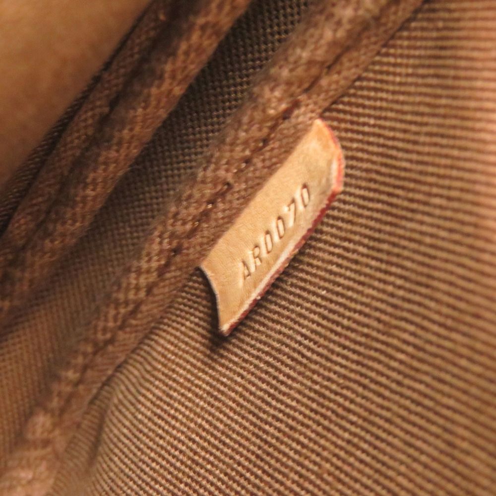 Louis Vuitton Pochette Monogram Pouch — view 8