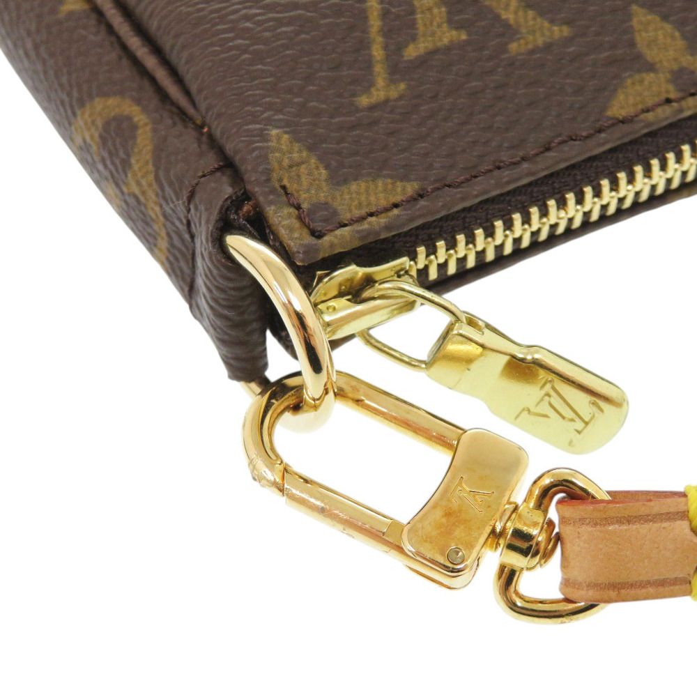 Louis Vuitton Pochette Monogram Pouch — view 6