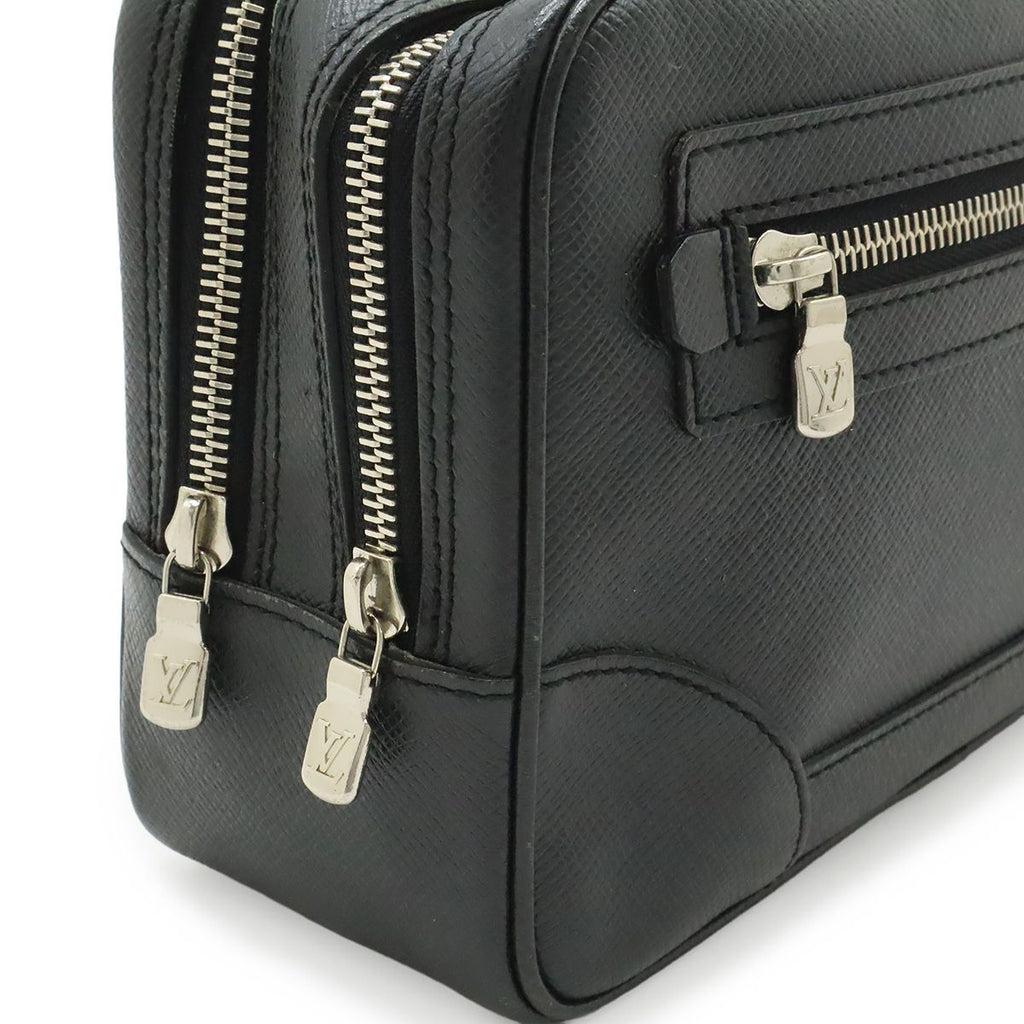 Louis Vuitton Taiga Pavel Clutch Leather Ardoise Black Silver — view 4