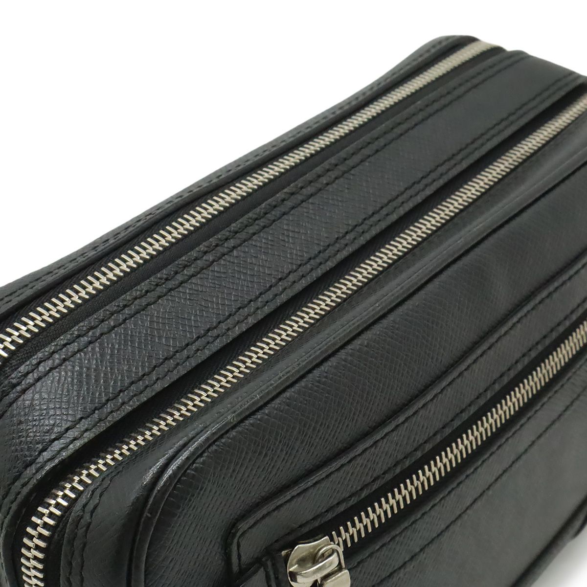 Louis Vuitton Taiga Pavel Clutch Leather Ardoise Black Silver — view 5