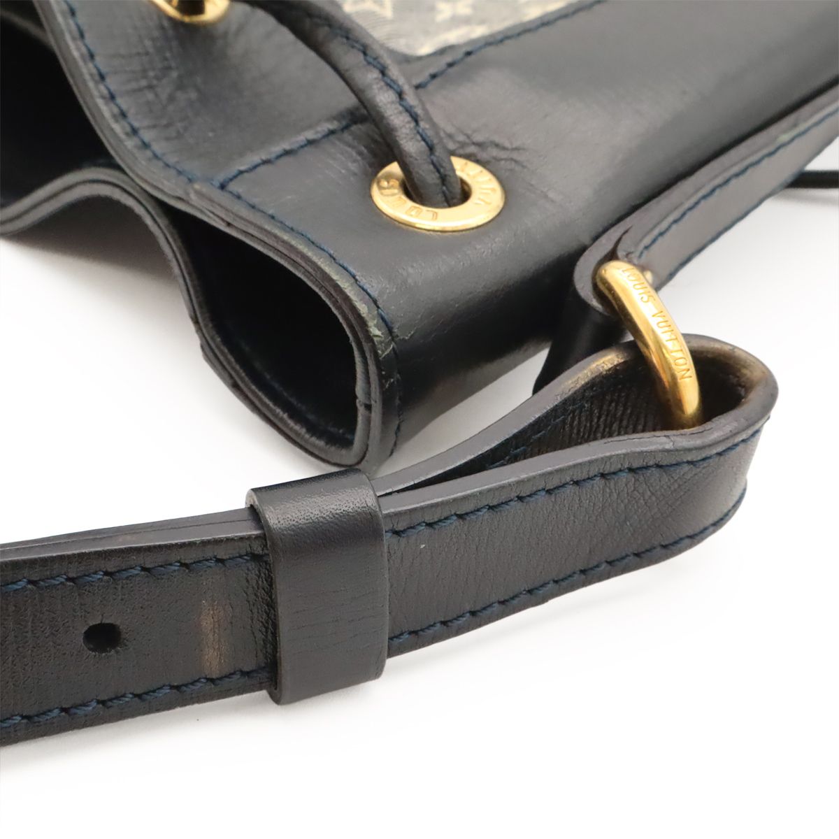 Louis Vuitton Monogram Idylle Noe PM Shoulder Bag Drawstring Navy — view 8