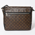 Louis Vuitton Macassar Bus GM Shoulder Bag Monogram Canvas Brown — view 2