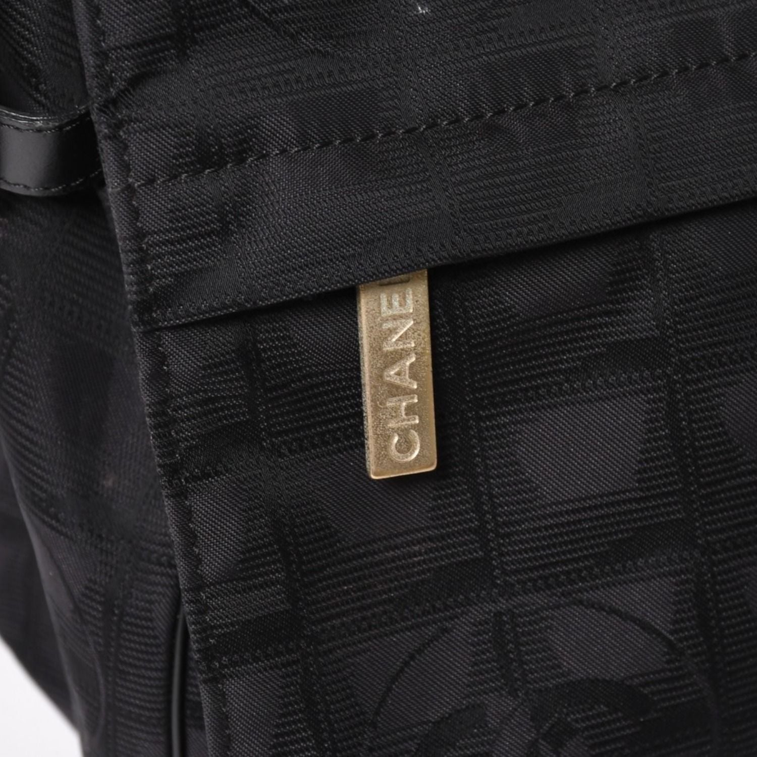 Chanel New Travel Line Messenger Bag Nylon Jacquard Leather Gold — view 4