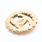 Chanel CC Logo Vintage Rope Edge Brooch 2 Gold Plated — view 3