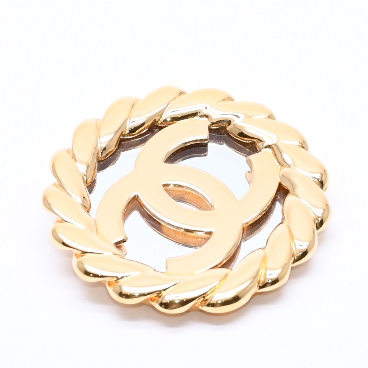 Chanel CC Logo Vintage Rope Edge Brooch 2 Gold Plated — view 4