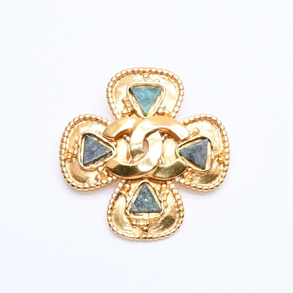 Chanel CC Logo Gripoix Brooch Clover Shape Color Stone Gold Green Metal Plated — view 2