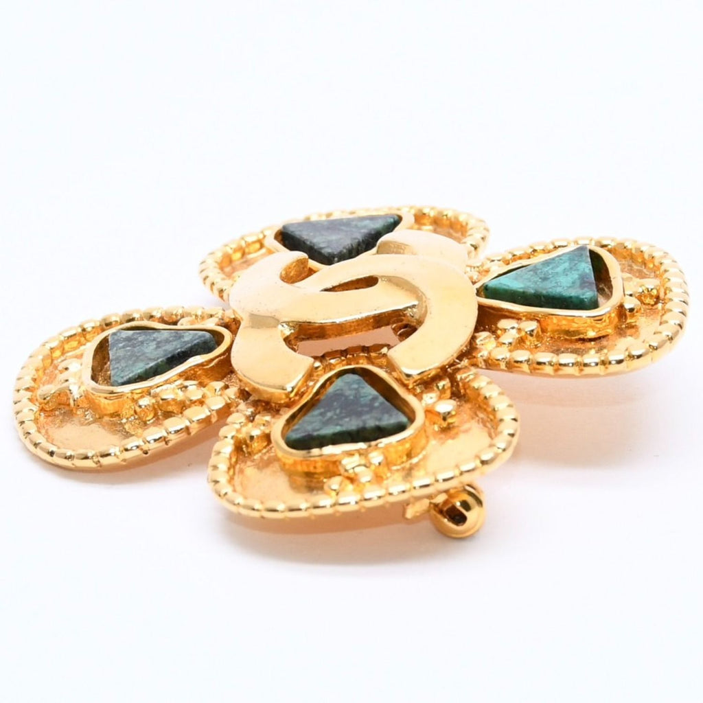 Chanel CC Logo Gripoix Brooch Clover Shape Color Stone Gold Green Metal Plated — view 6