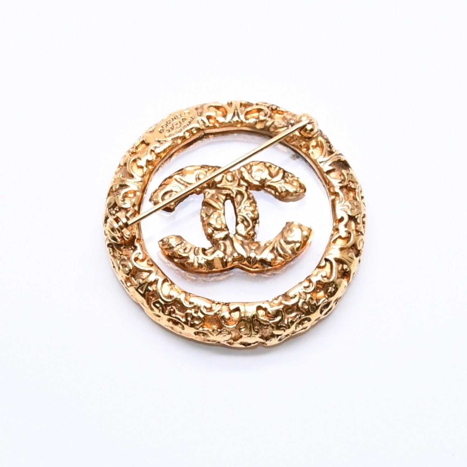Chanel CC Logo Brooch 93 Metal Gold Glass Vintage — view 7