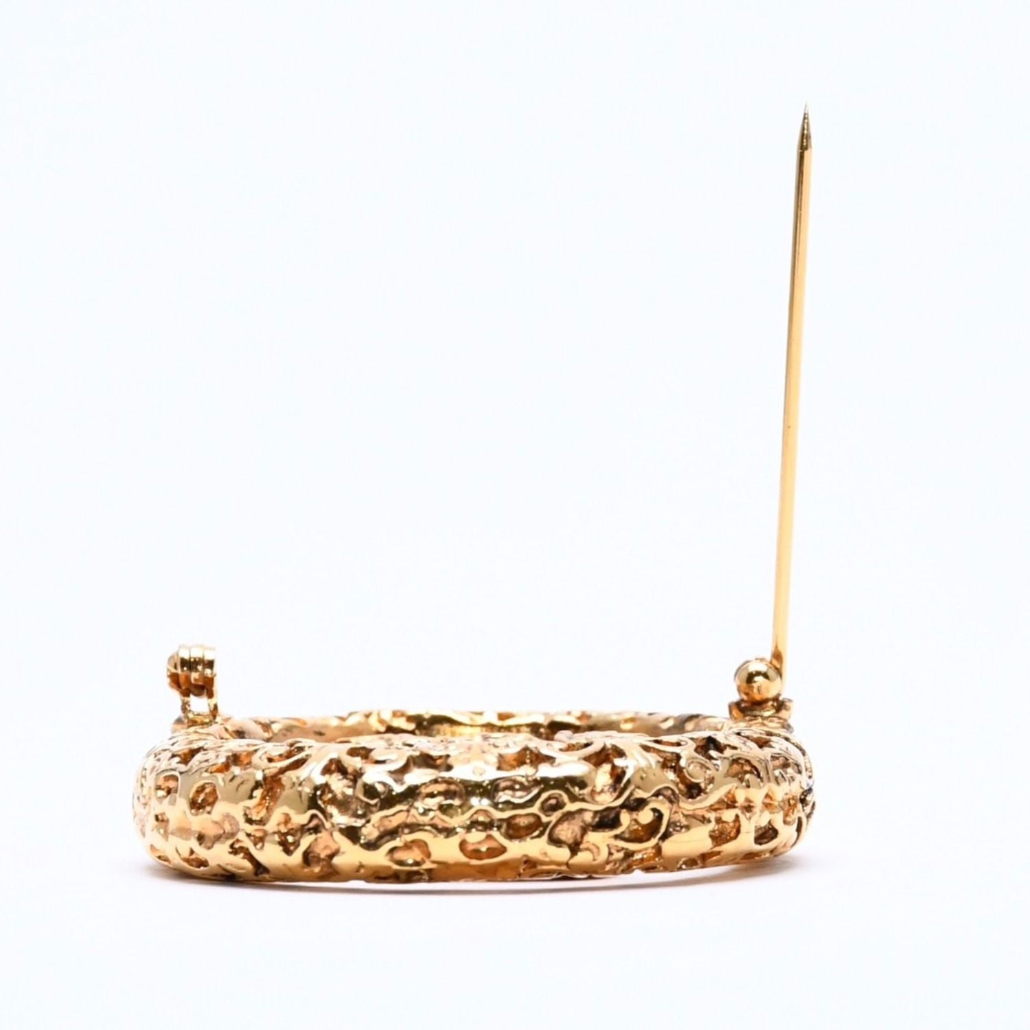 Chanel CC Logo Brooch 93 Metal Gold Glass Vintage — view 8