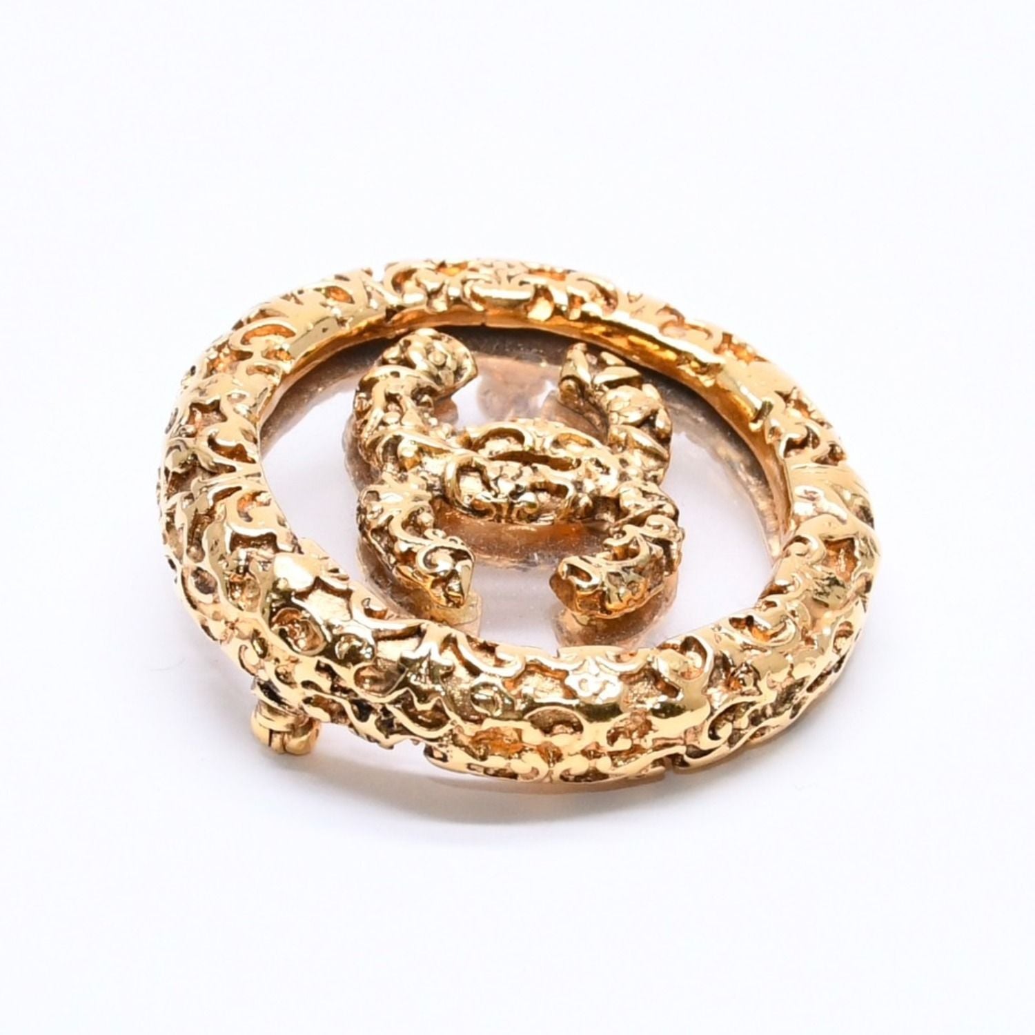 Chanel CC Logo Brooch 93 Metal Gold Glass Vintage — view 4