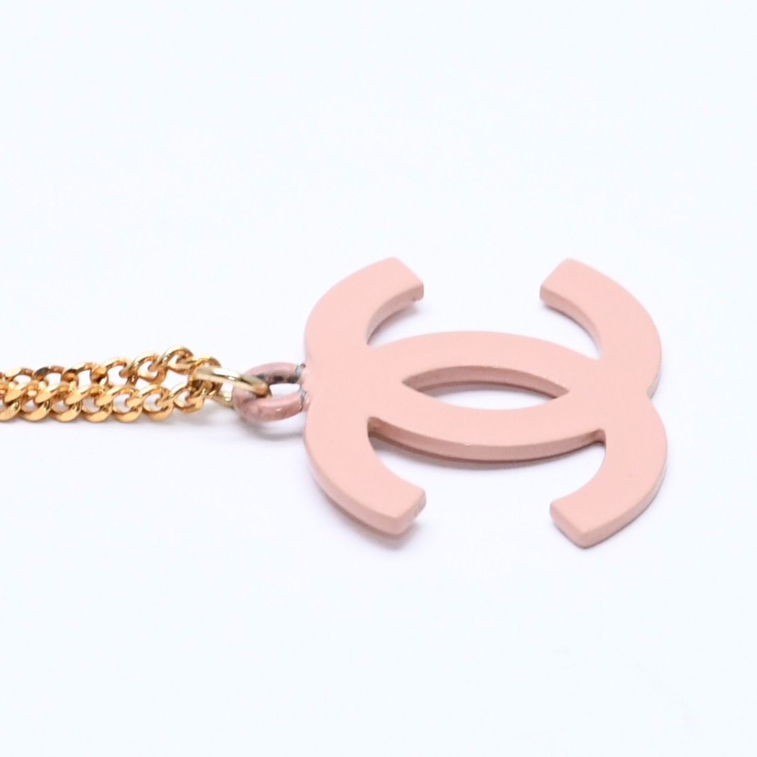 Chanel Necklace CC Logo 03 Gold Pink — view 6