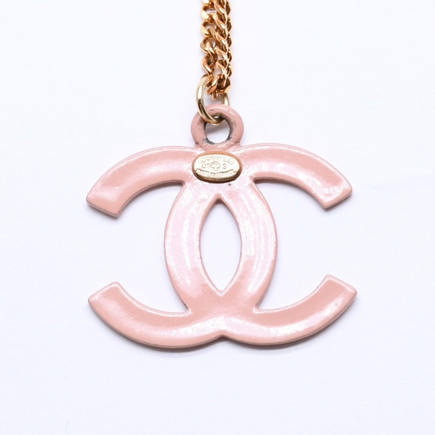 Chanel Necklace CC Logo 03 Gold Pink — view 7