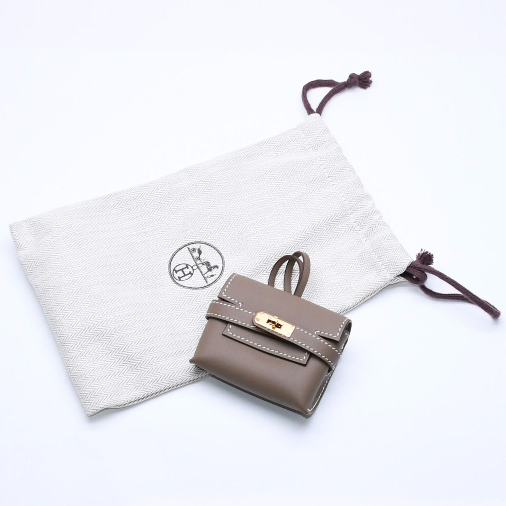 Hermes Kelly Festival Swift Etoupe Charm