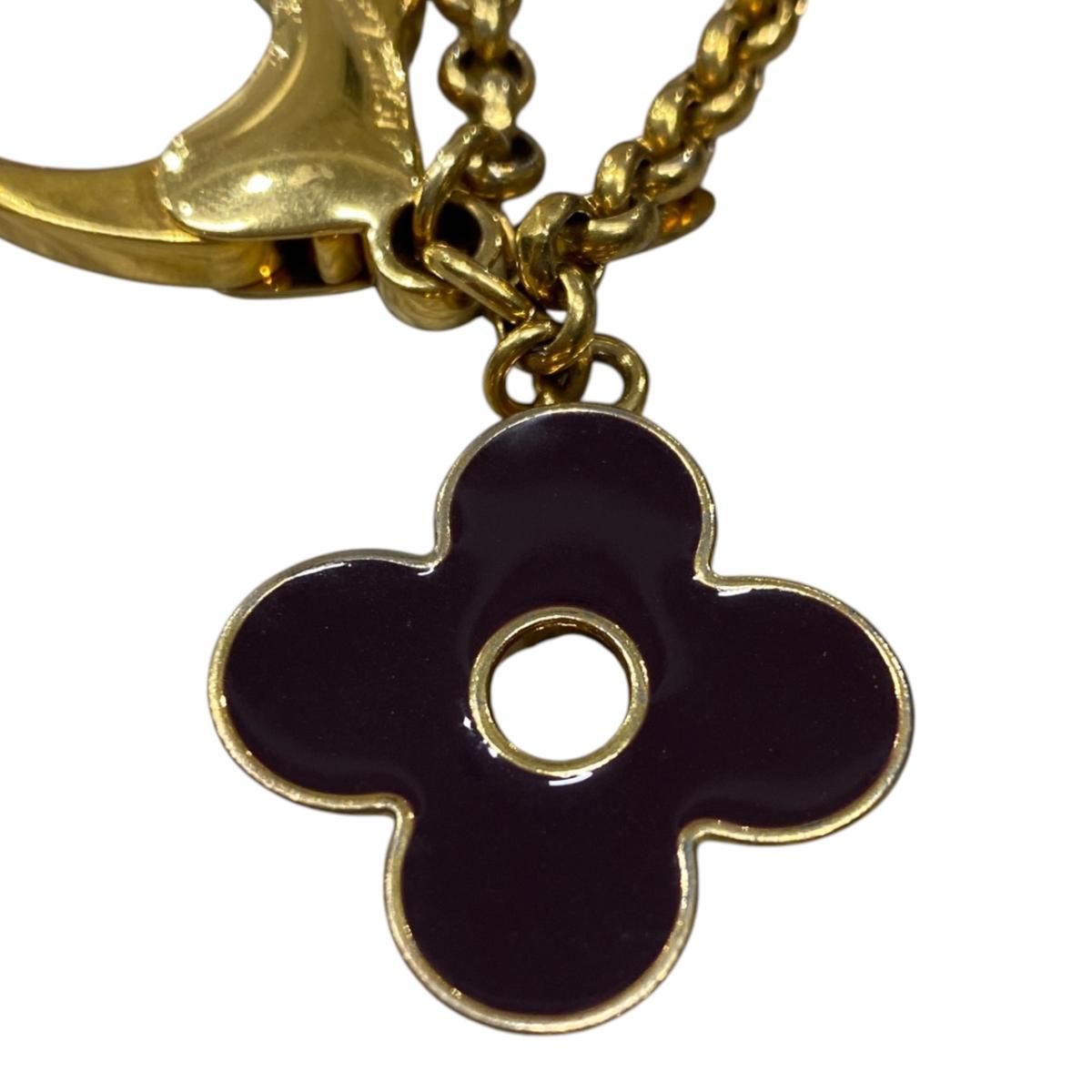 Louis Vuitton Back Charm Fleur Ledoux Monogram LV Logo Gold Keychain — view 5