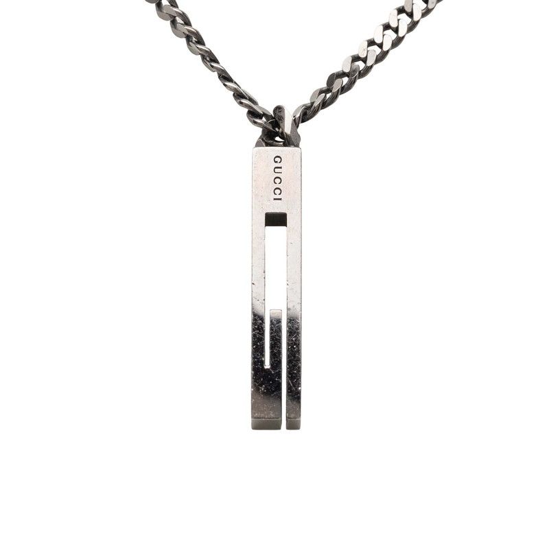 Gucci Cutout Necklace Silver