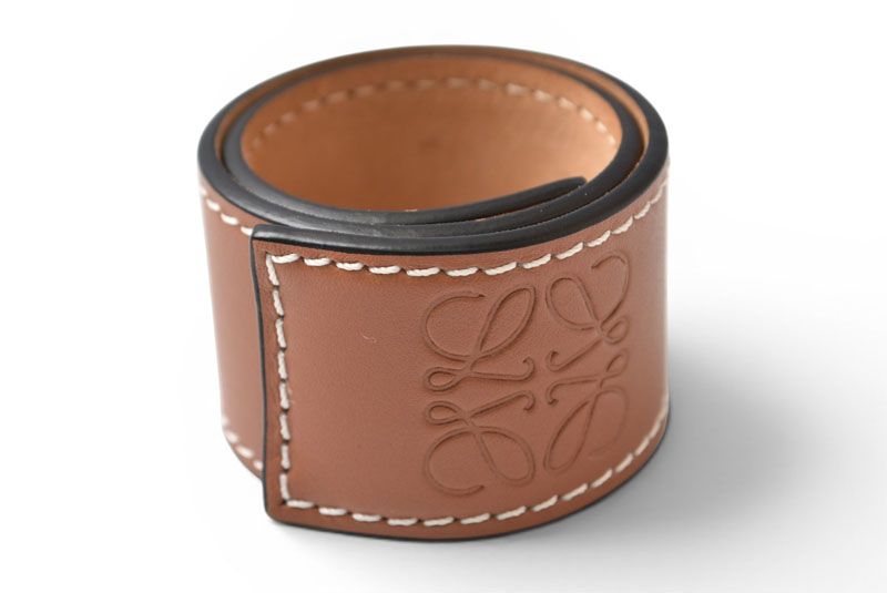 Loewe Bracelet Bangle Anagram 119.19.336 Slap Brown