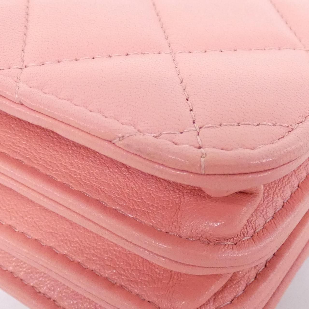 Chanel Shoulder Bag Pink