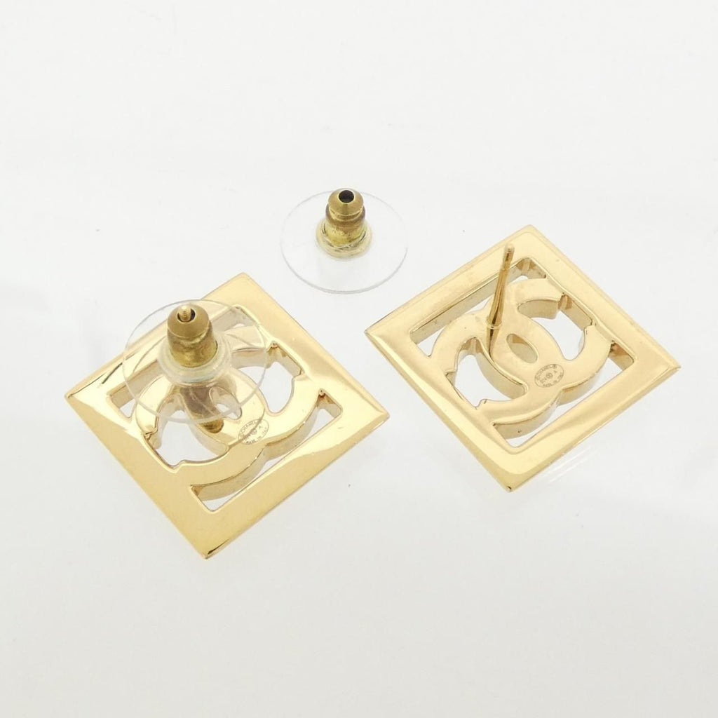 Chanel Earrings Gold