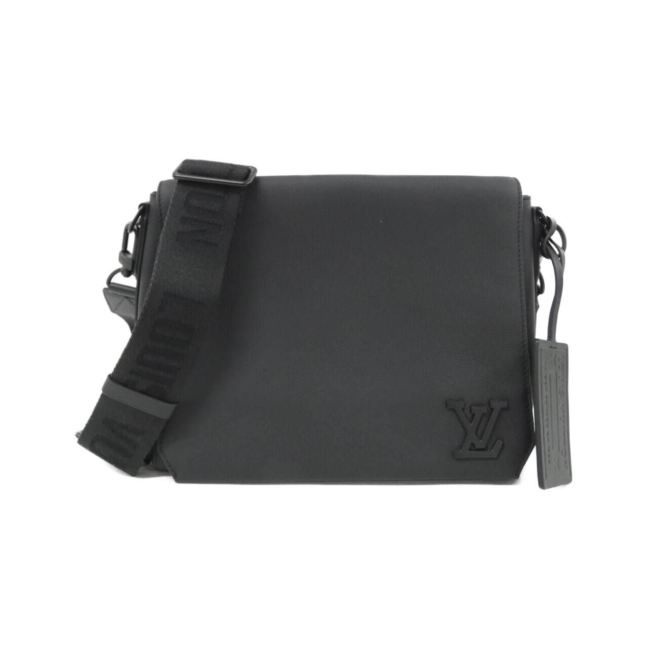Louis Vuitton LV Aerogram Takeoff Messenger Shoulder Bag
