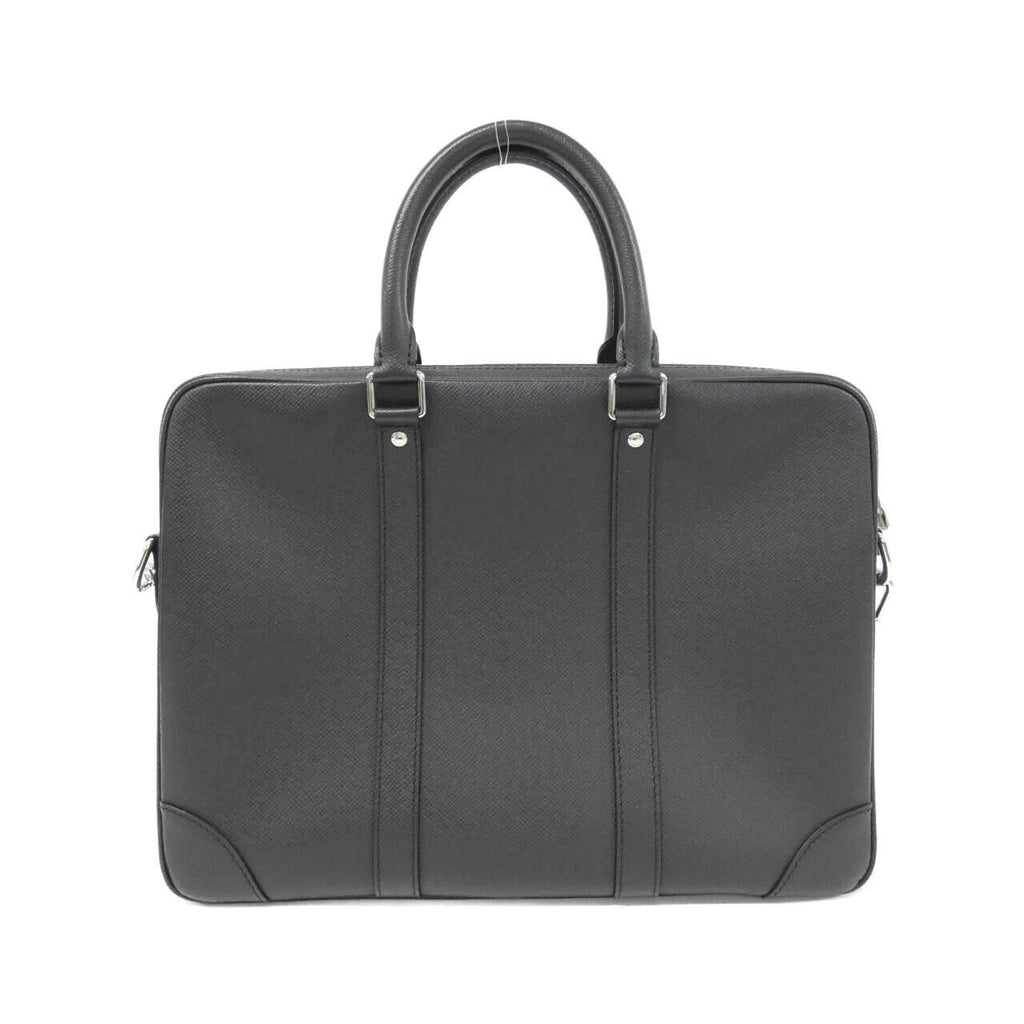 Louis Vuitton Taiga Porte Document Voyage