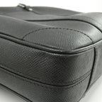 Louis Vuitton Taiga Porte Document Voyage