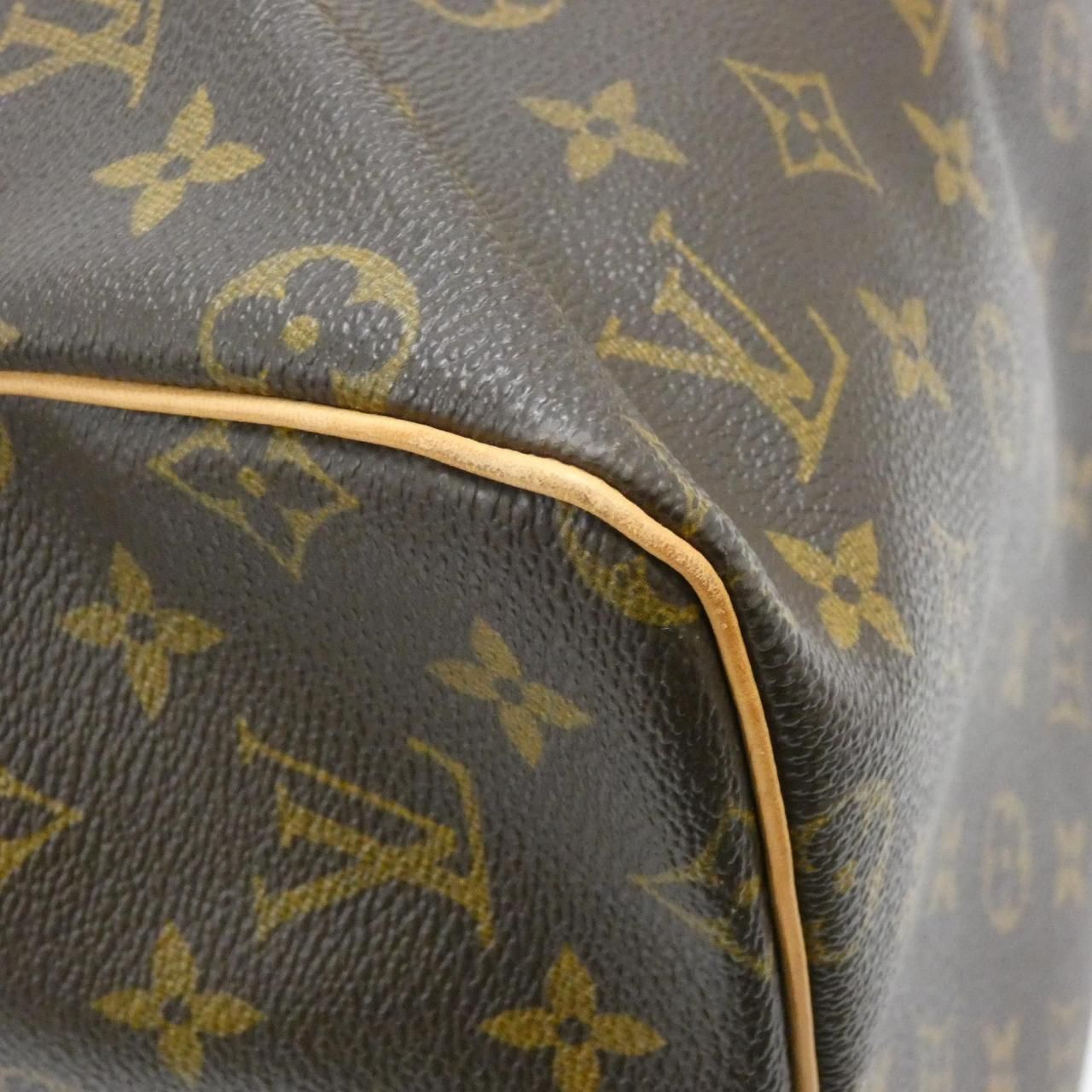 Louis Vuitton Monogram Keepall 55 Boston Bag