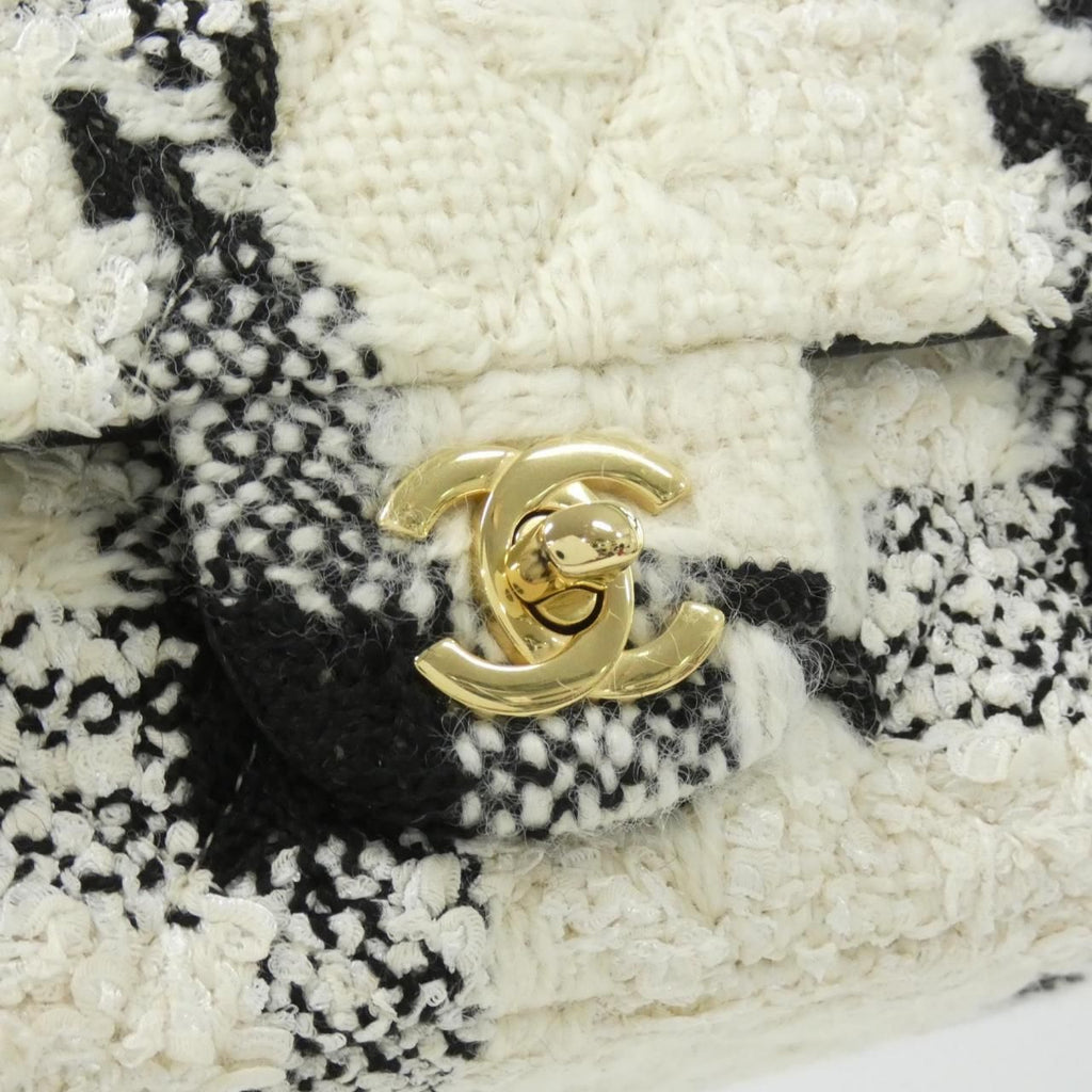 Chanel Shoulder Bag Ivory