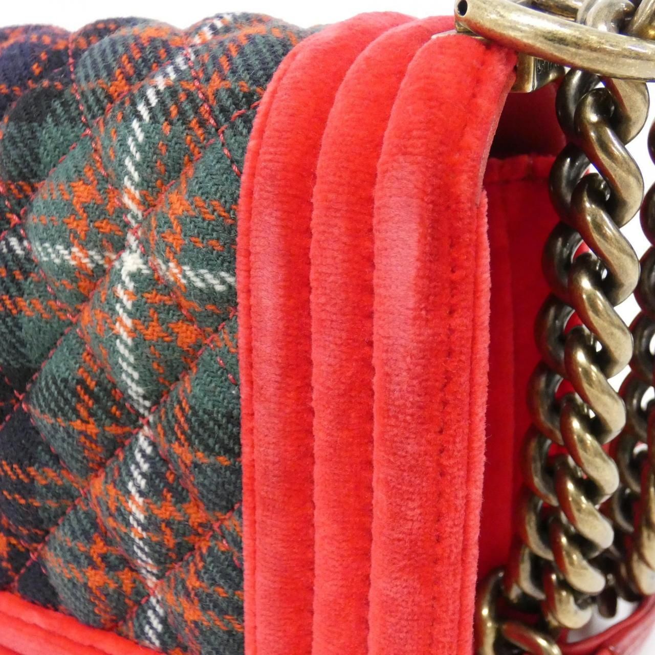 Chanel Boy Line Shoulder Bag